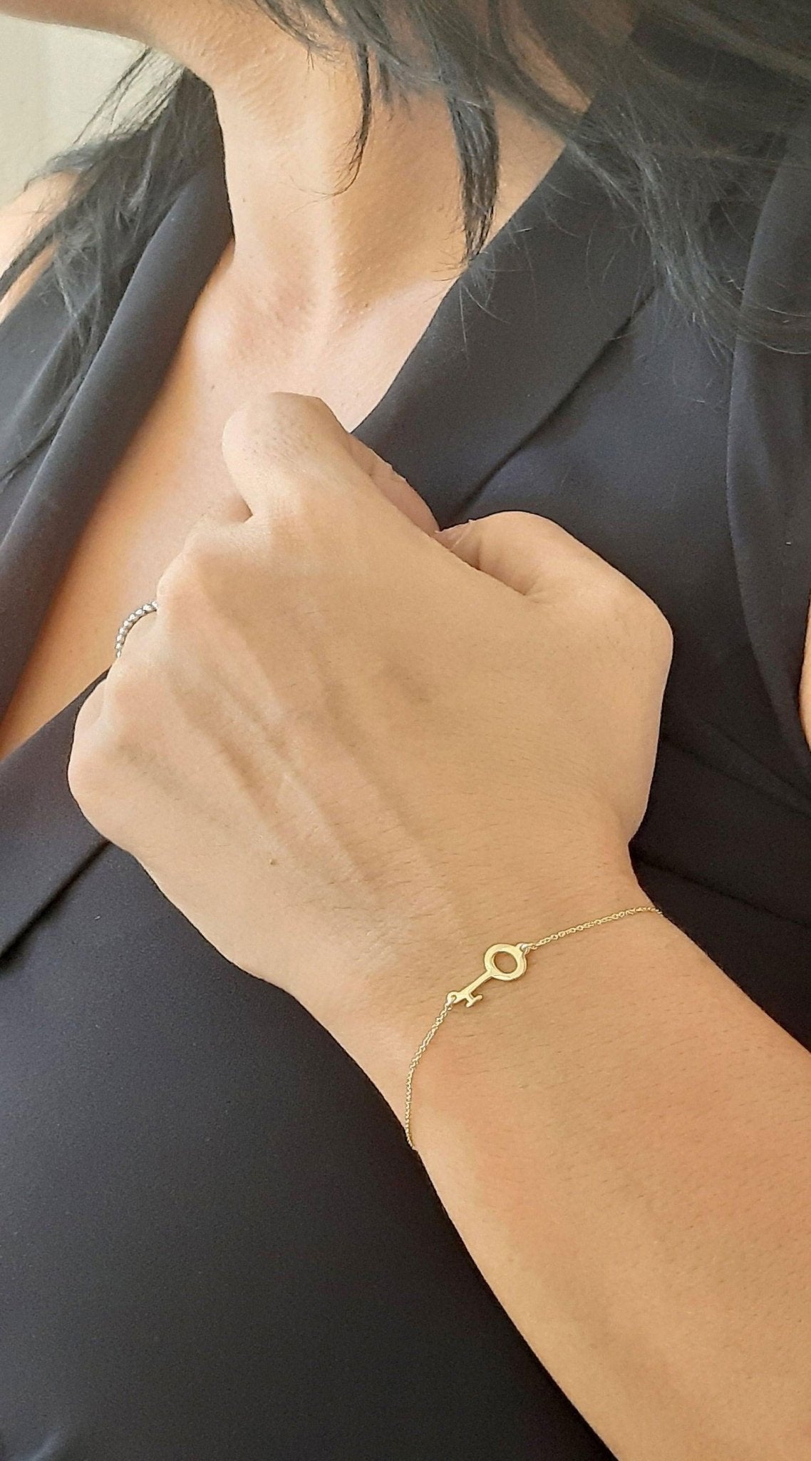 14k solid gold Key Bracelet - InfinityJools