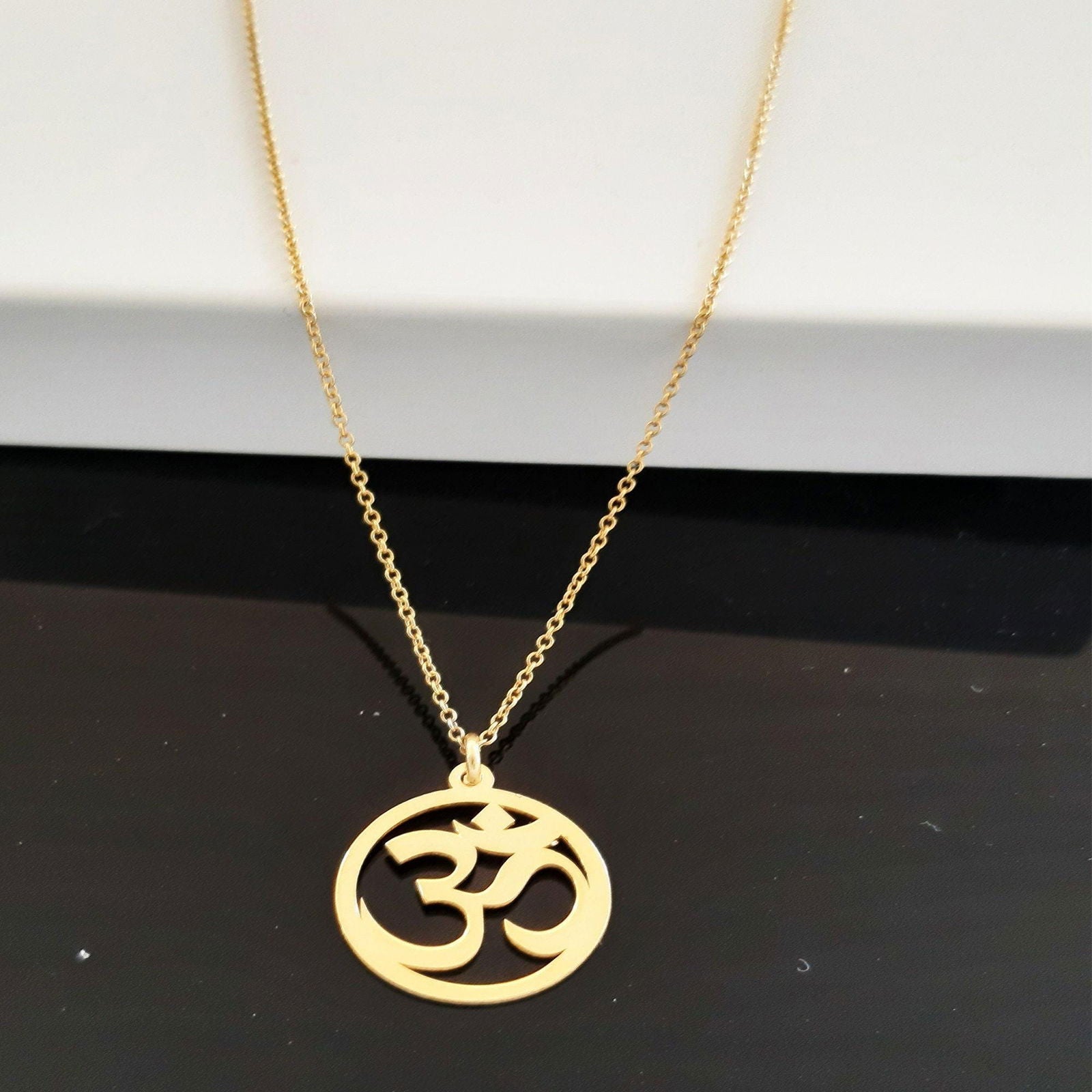 14K Yellow gold Om necklace - InfinityJools