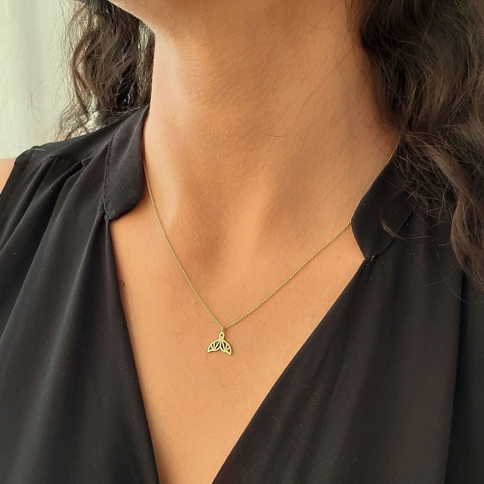 9kt & 14kt Gold Mermaid Tail Charm Necklace - InfinityJools