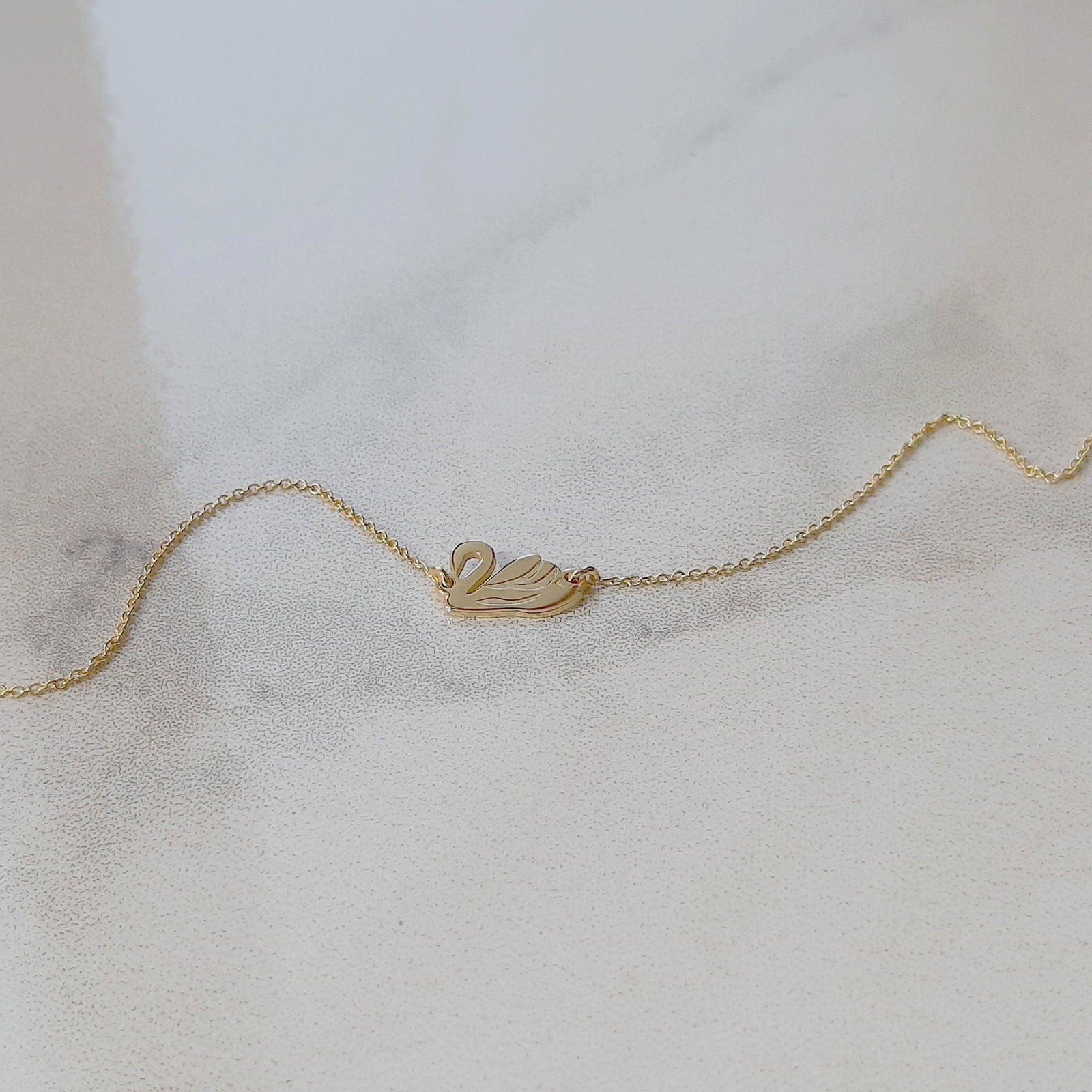 9kt & 14kt Gold Swan bracelet - InfinityJools