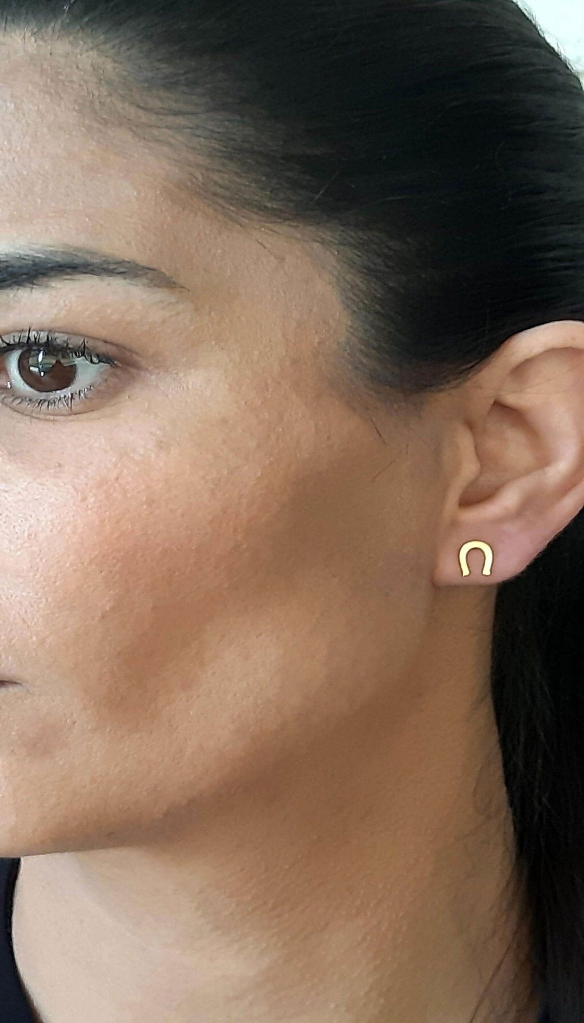Gold Horseshoe StudEarrings - InfinityJools