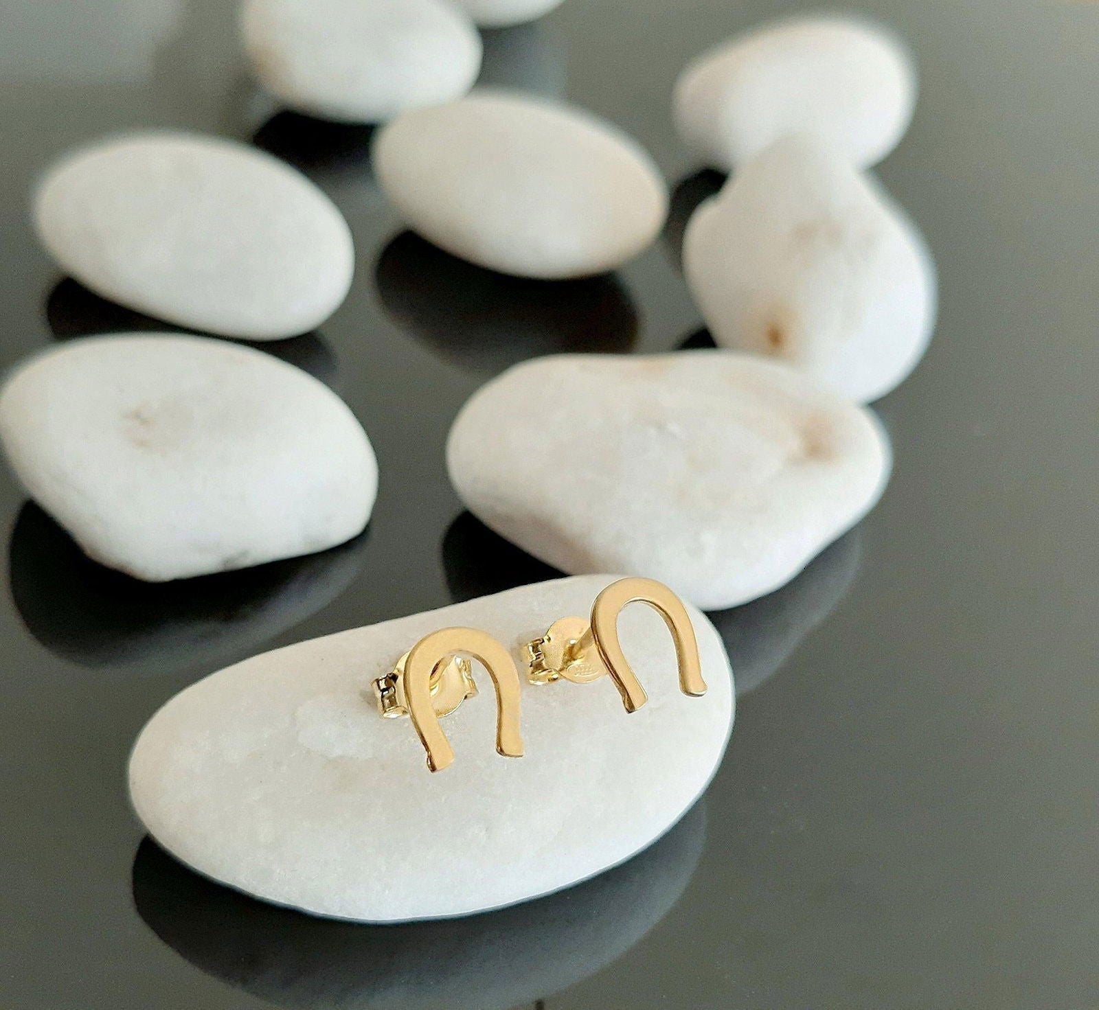 Gold Horseshoe StudEarrings - InfinityJools