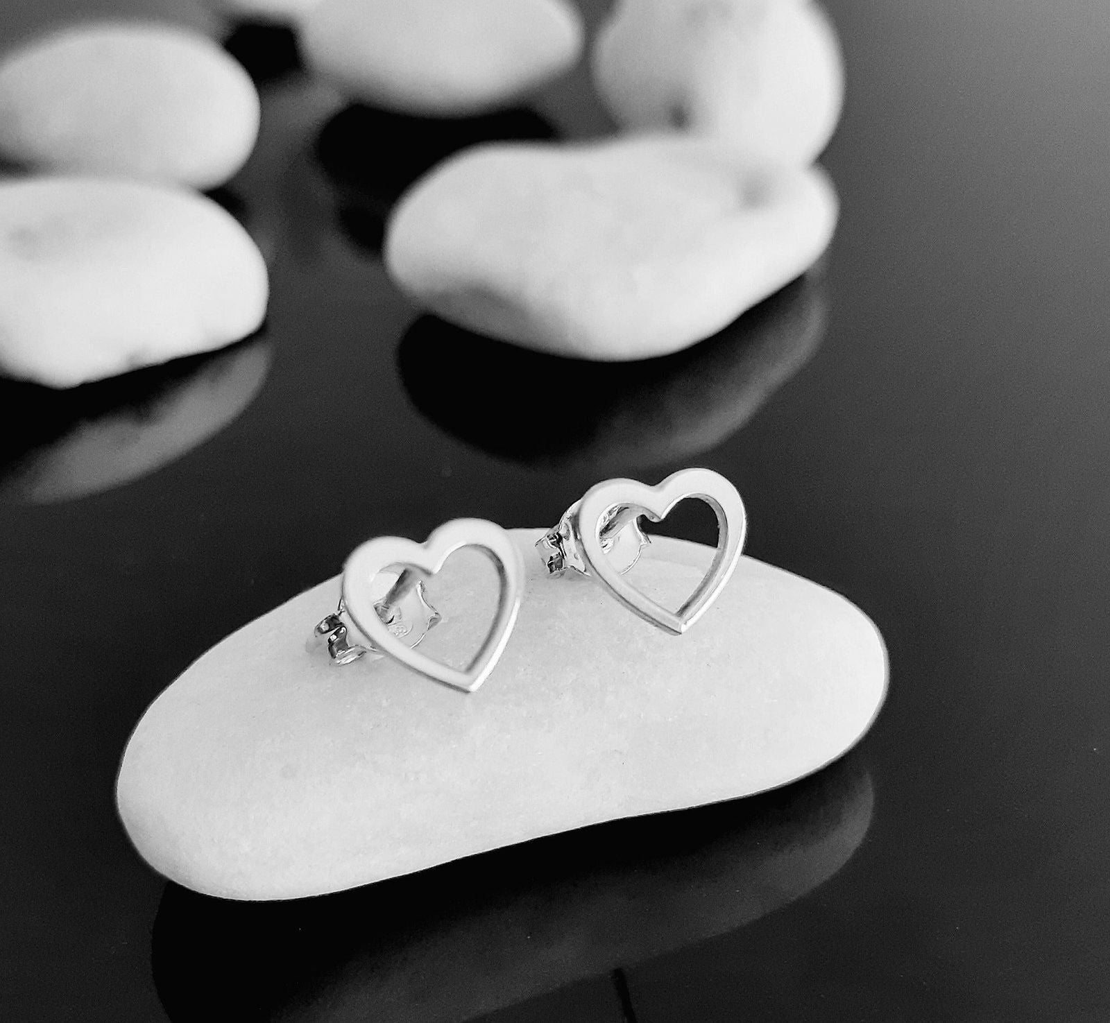 Solid Gold Heart Stud Earrings - InfinityJools