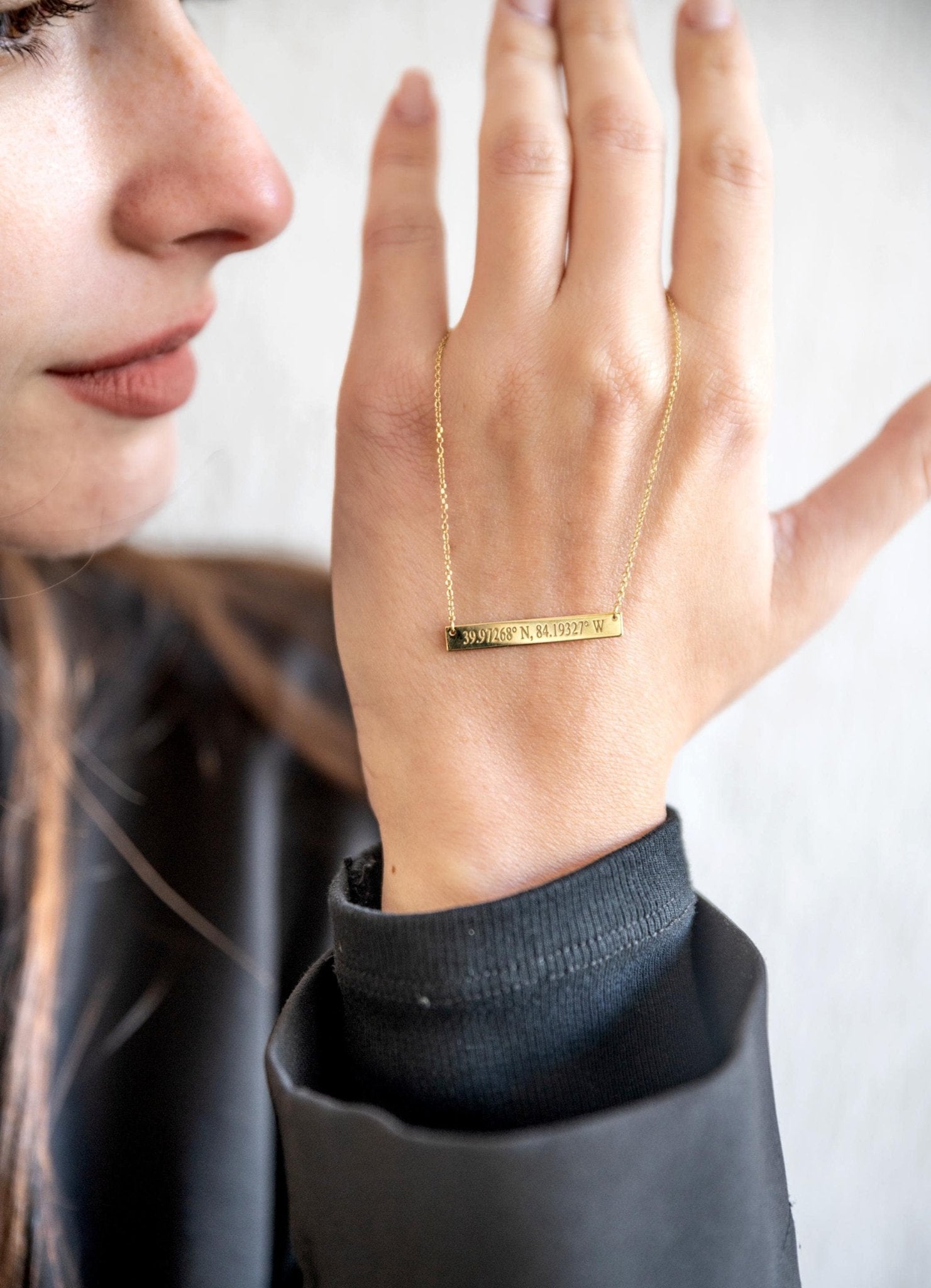 Solid Gold Reversible Bar Necklace - InfinityJools